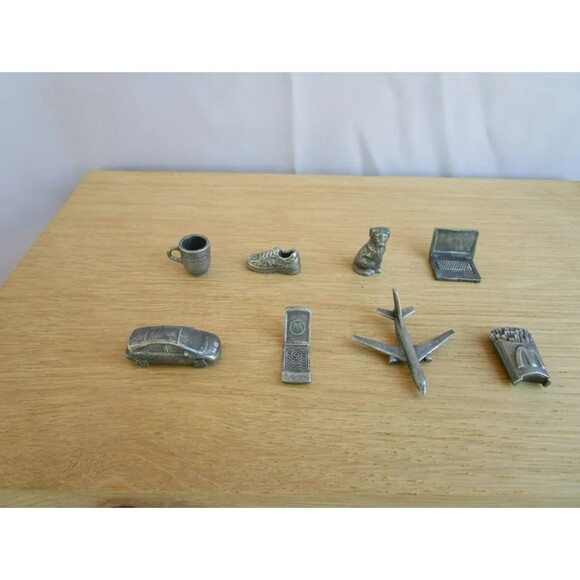 Monopoly Here And Now America Has Voted 2006 Tokens B18 - Picture 1 of 5